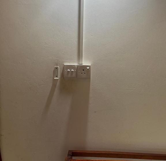 标准间, Bhawana Canal View Resort