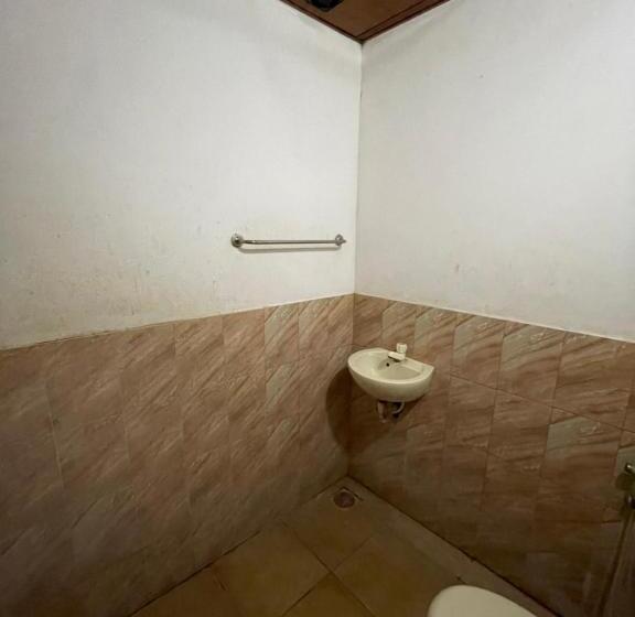 标准间, Bhawana Canal View Resort