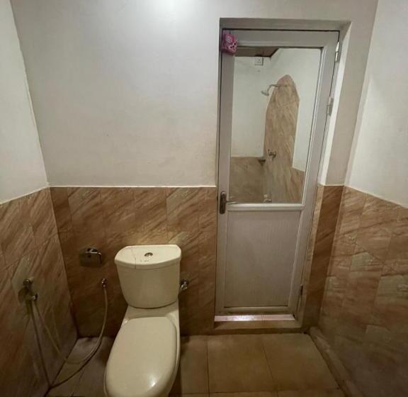 标准间, Bhawana Canal View Resort