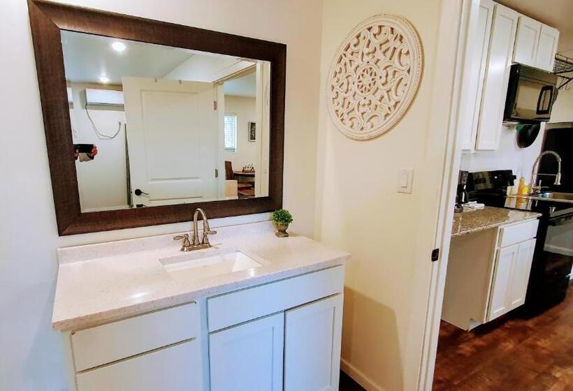 Family Suite, Bigfoot Hideout