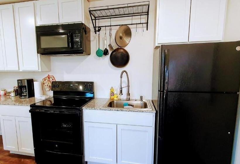 Family Suite, Bigfoot Hideout