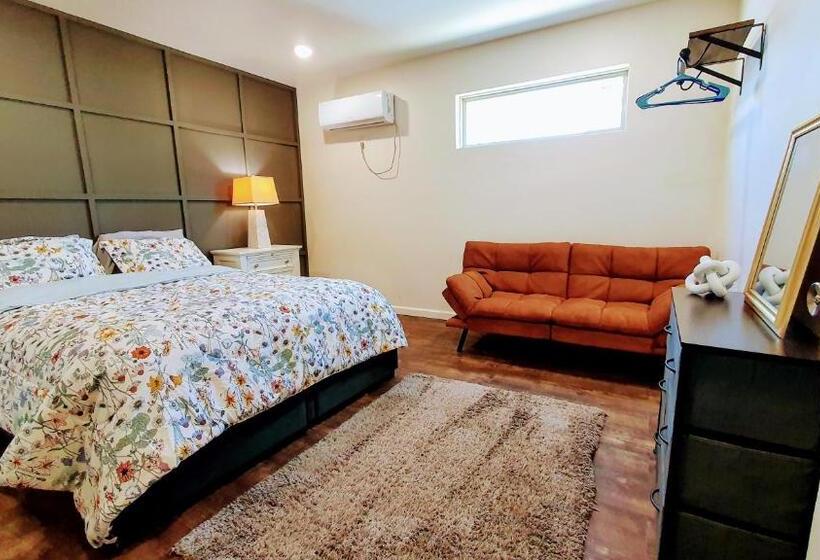 Family Suite, Bigfoot Hideout