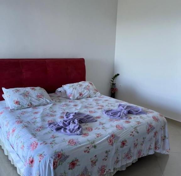 מיטת קינג בסוויטה, Casa De Tuca