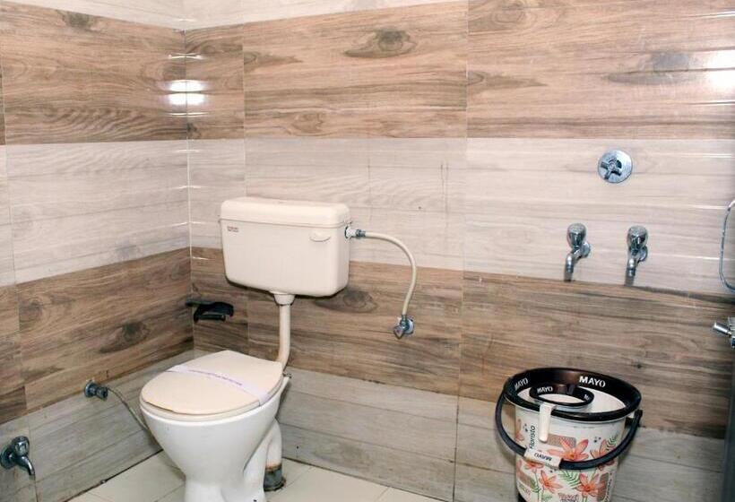 Quarto Estandar, Anand