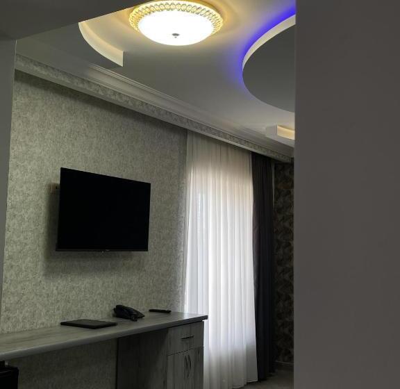 スーペリアールーム, Aparan