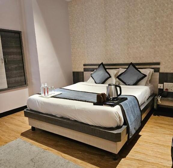 Номер Deluxe, Kiara Eshosans Palace