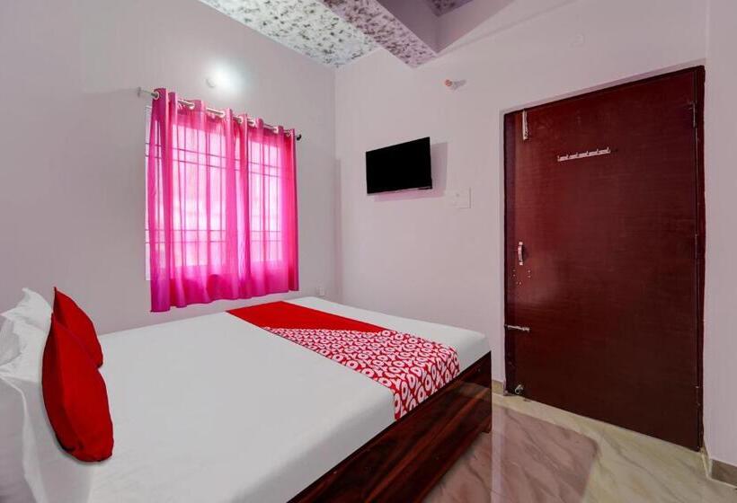 חדר קלאסי לשלושה, Kashyap A Luxury Guest House