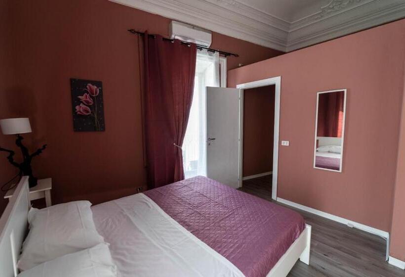 آپارتمان 1 خوابه, Molo Di Levante