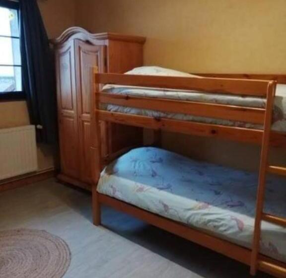 Четырехместный Номер Стандарт, Chambres D Hôtes Hébergement F.mathieu