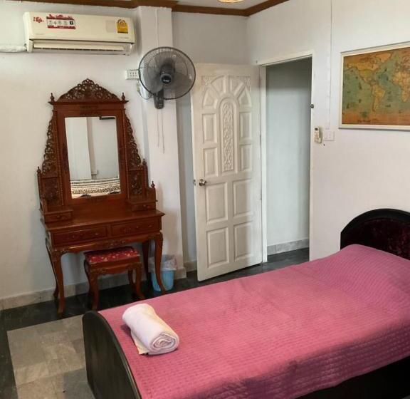 Номер Стандарт с Балконом, Pamy Yoga Studio