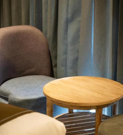 Deluxe Room, Origin Boutique