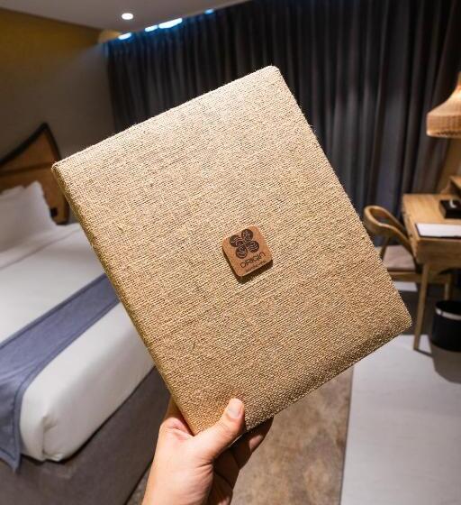 Deluxe Room, Origin Boutique