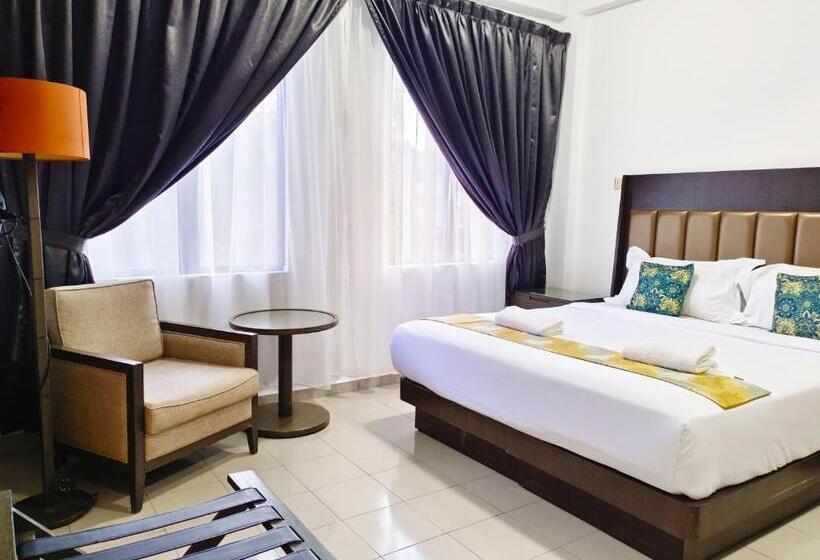 اتاق سوپریور خانوادگی, Salaam Suites