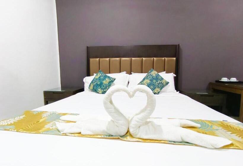 اتاق سوپریور خانوادگی, Salaam Suites