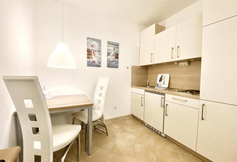 דירת חדר, Appartementhaus Möwe