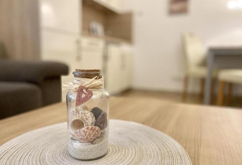 דירת חדר בקומת קרקע, Appartementhaus Möwe