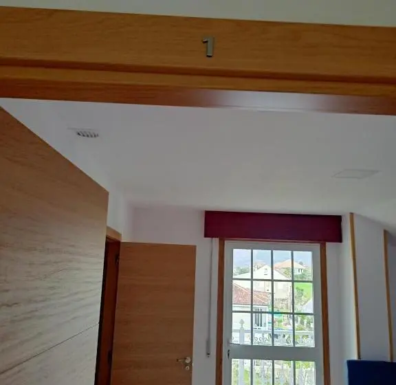 سوئیت با بالکن, Casa Do Avò