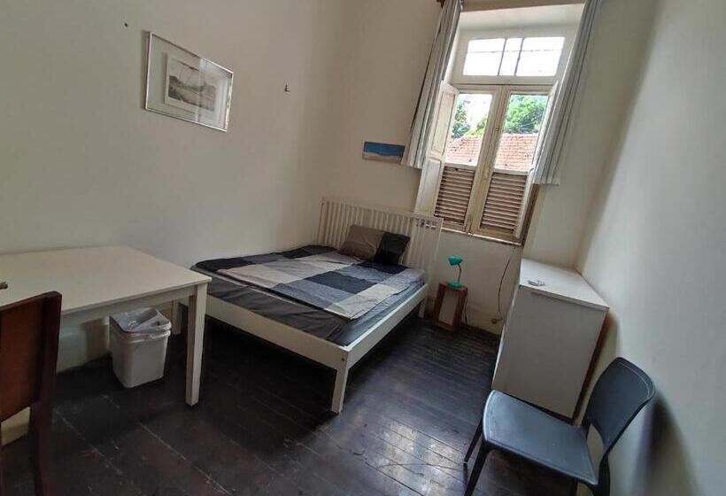 اتاق استاندارد با سرویس بهداشتی مشترک, Guattari House Santa Teresa