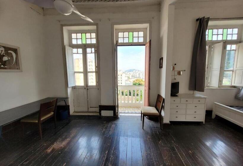 اتاق استاندارد با بالکن, Guattari House Santa Teresa
