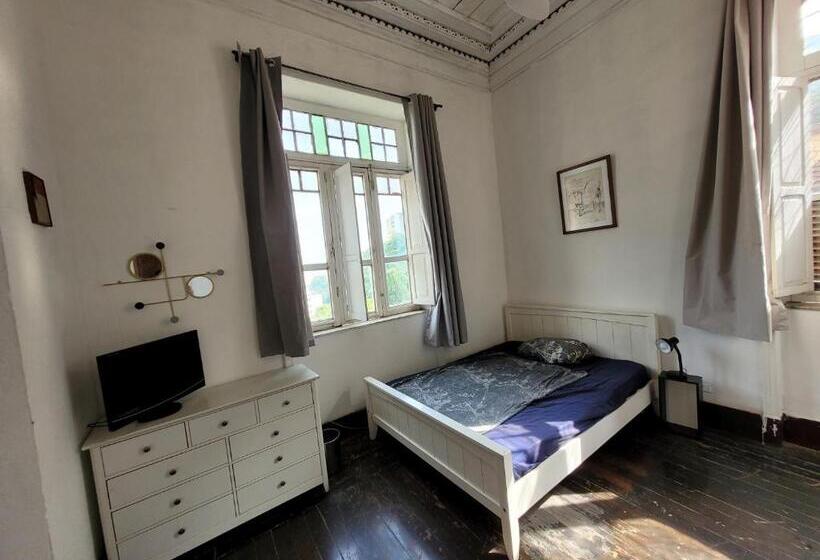 اتاق استاندارد با بالکن, Guattari House Santa Teresa