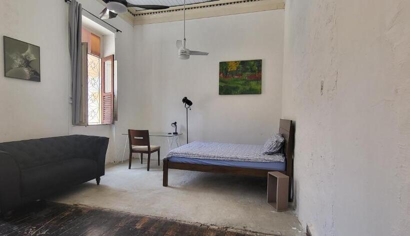 اتاق استاندارد, Guattari House Santa Teresa