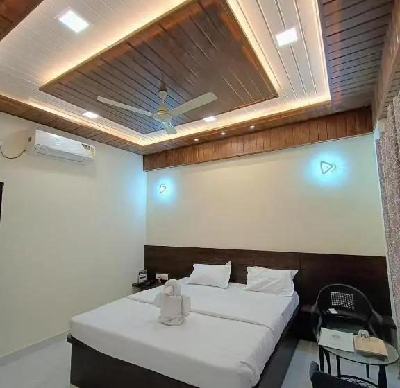 Deluxe-huone, Royal Breeze Resort