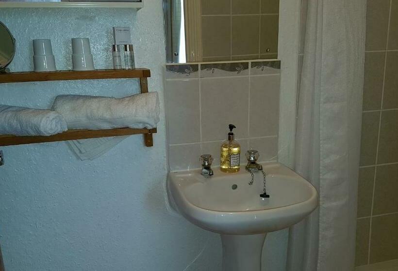 اتاق خانوادگی, Agar House