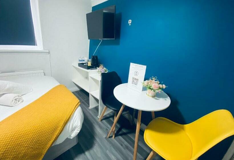 스탠다드 싱글 룸, Avalon