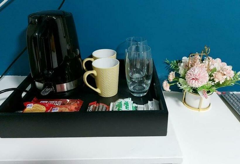 스탠다드 싱글 룸, Avalon