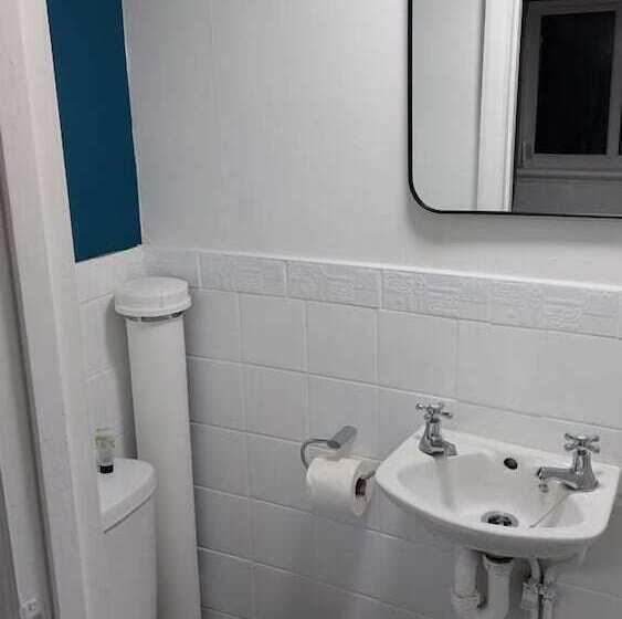 스탠다드 룸, Avalon