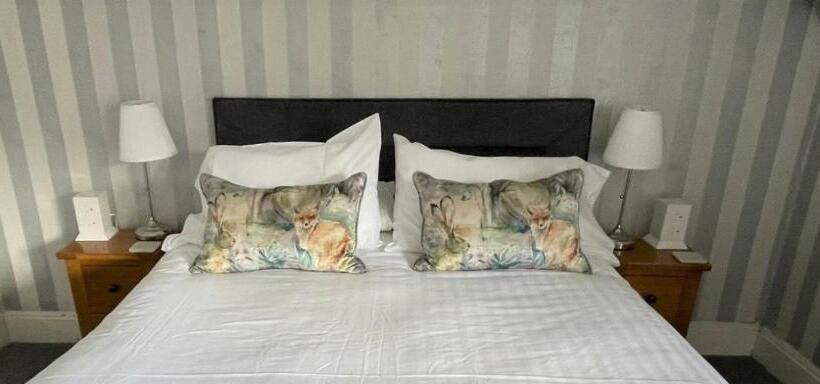 キングサイズベッドのスーペリアルーム, The Unicorn Skipton