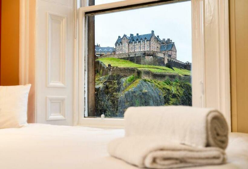 Номер Стандарт, Easyhotel Edinburgh