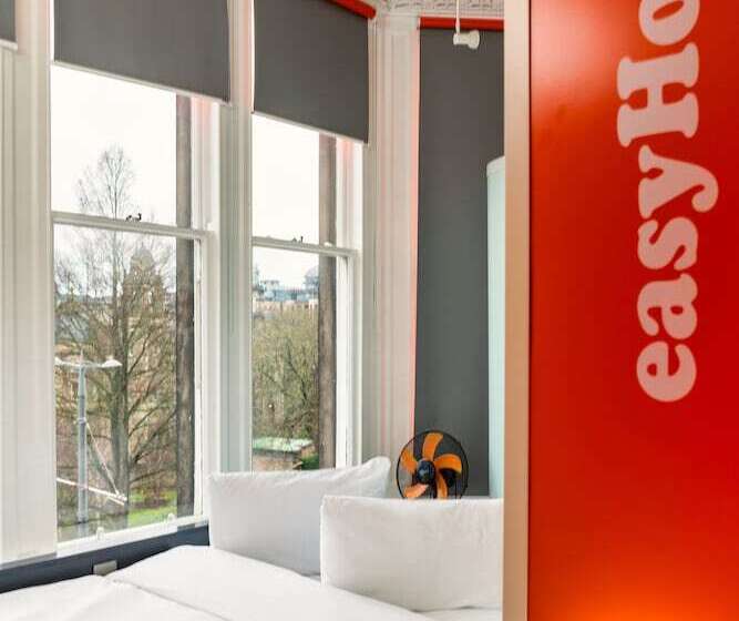 Номер Стандарт, Easyhotel Edinburgh