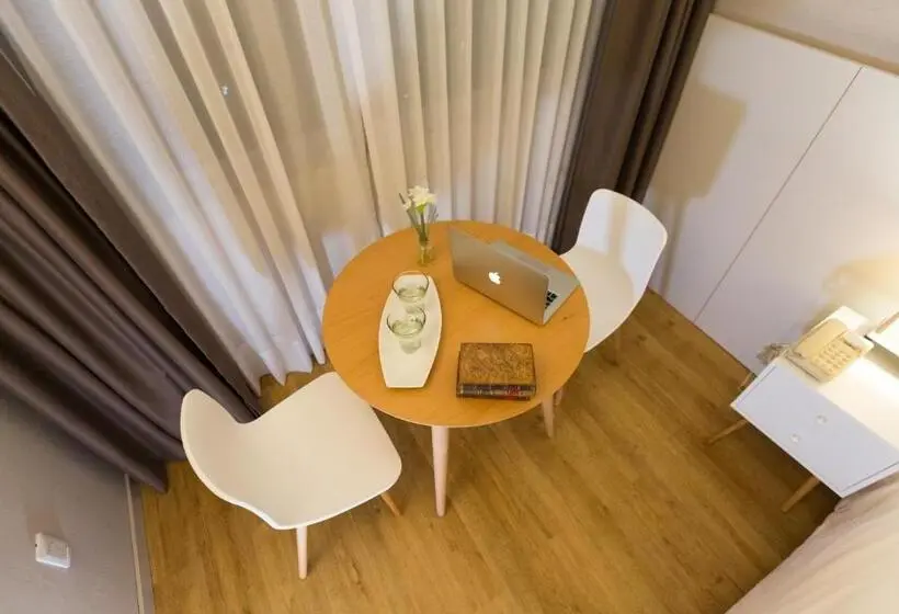 Standard Yhden Hengen Huone, Gran Hotel Flores