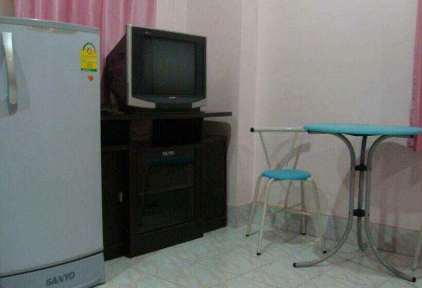 Habitació Superior, Candy House