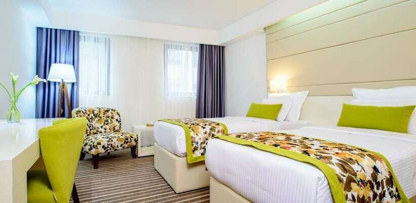 اتاق استاندارد, Festival