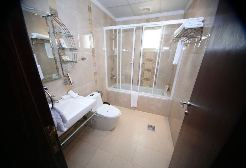 스위트, Golden Bujari Hotel Al Khobar