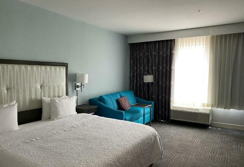 غرفة إدارية سرير كينج, Hampton Inn El Reno