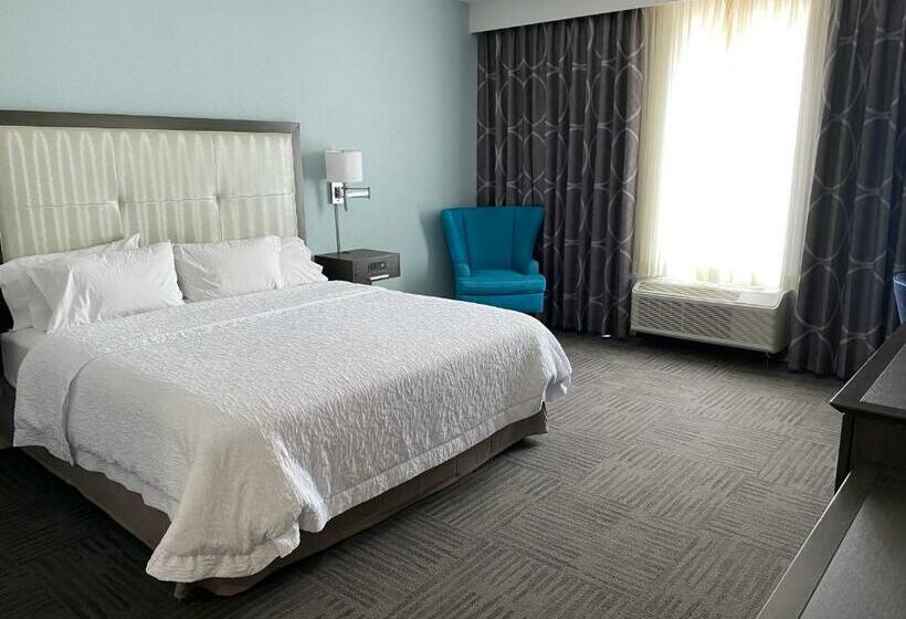 غرفة إدارية سرير كينج, Hampton Inn El Reno