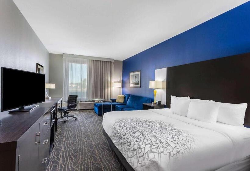 适用于残疾人士的豪华房间, La Quinta By Wyndham Odessa North Sienna Tower