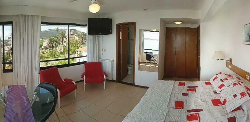 高级大房间, Ricadi