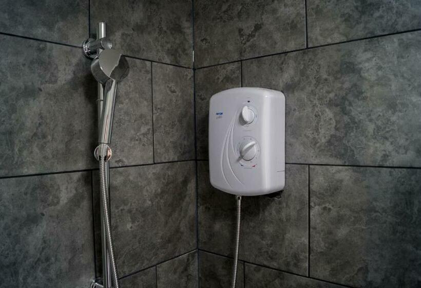 غرفة ديلوكس, Kirks Korner Motel