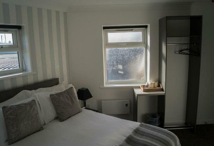 غرفة ديلوكس, Kirks Korner Motel