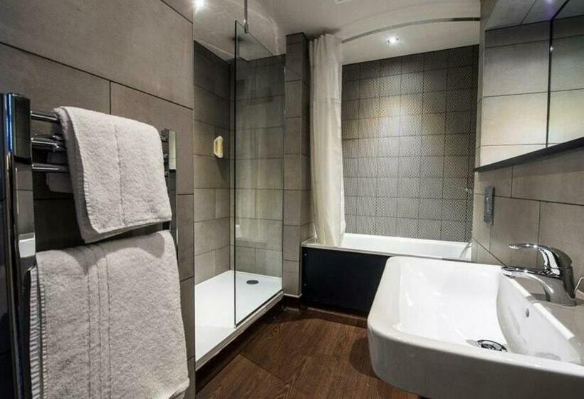 身障者適用スタンダードルーム, The Yarborough Hotel Wetherspoon