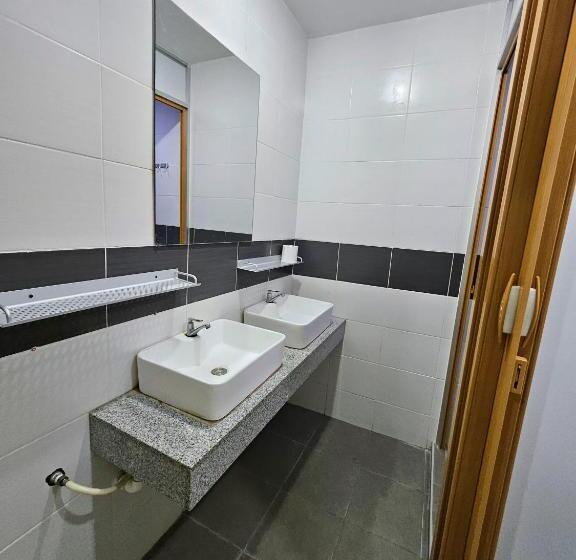 חדר סטנדרט חדר אמבטיה משותף, The 60