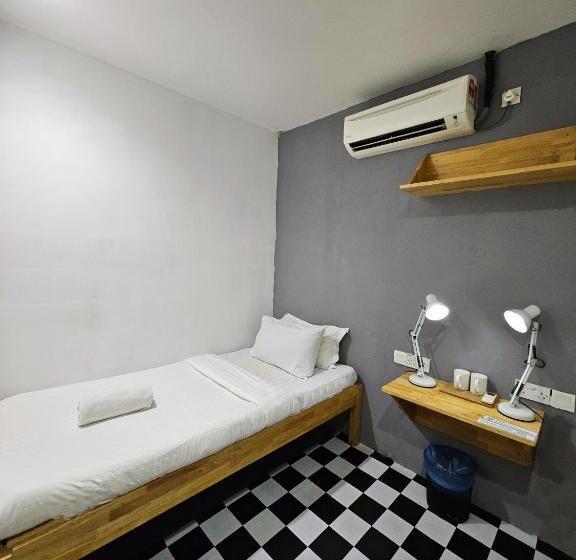 חדר סטנדרט, The 60