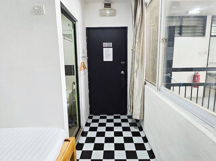 חדר סטנדרט, The 60