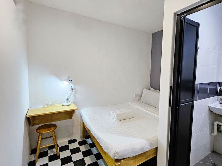 חדר סטנדרט, The 60