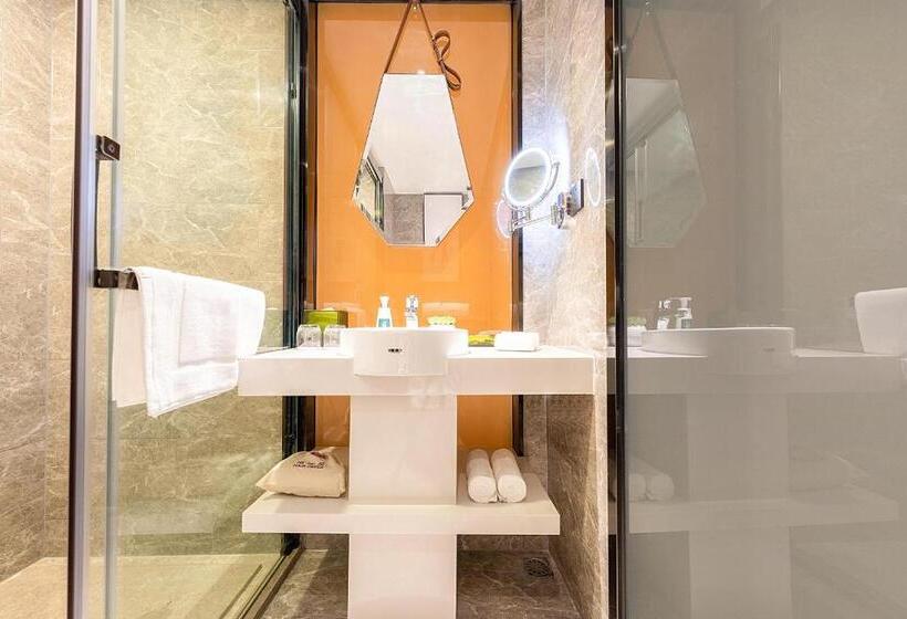Номер Superior, Atour Hotel Shenzhen Baoan Xixiang