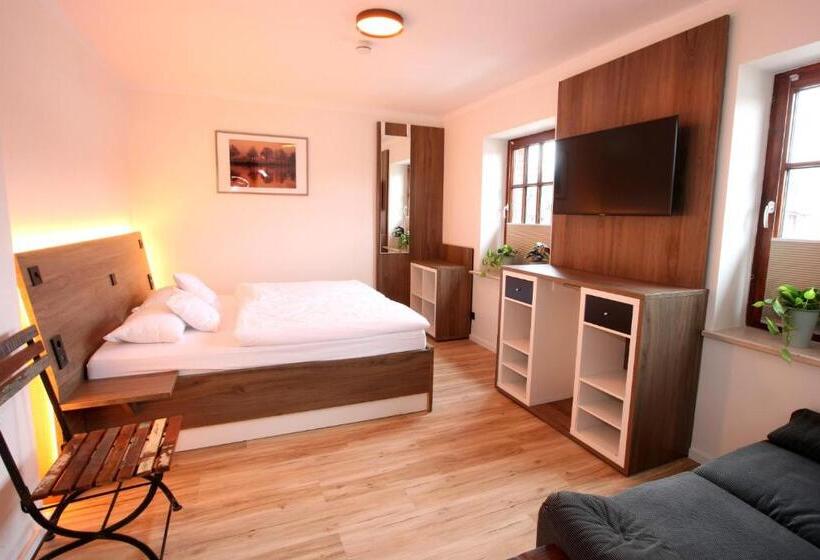 침실 1개 아파트, Chippy´s Pension